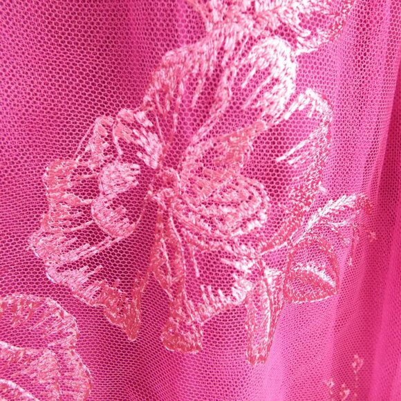 Marchesa Notte Ombre Metallic Embroidered Short Sleeve Illusion Gown Size 14 - Picture 9 of 11